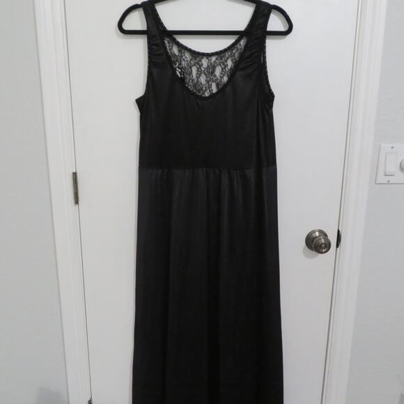 Womens Sz XL Black Vintage Nylon Lace Maxi Dress Whimsigoth Dark Fairy Slip - Picture 2 of 5